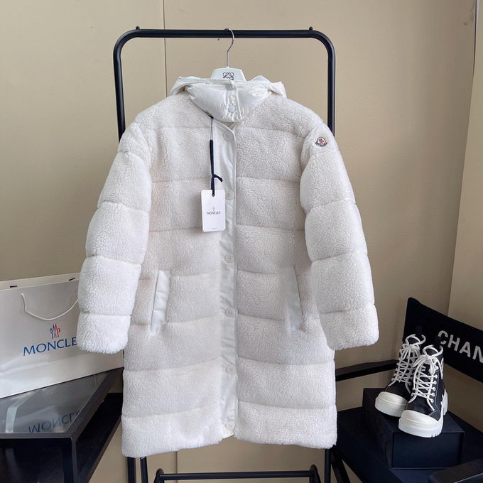 Moncler Down Jacket Wmns ID:20221026-79